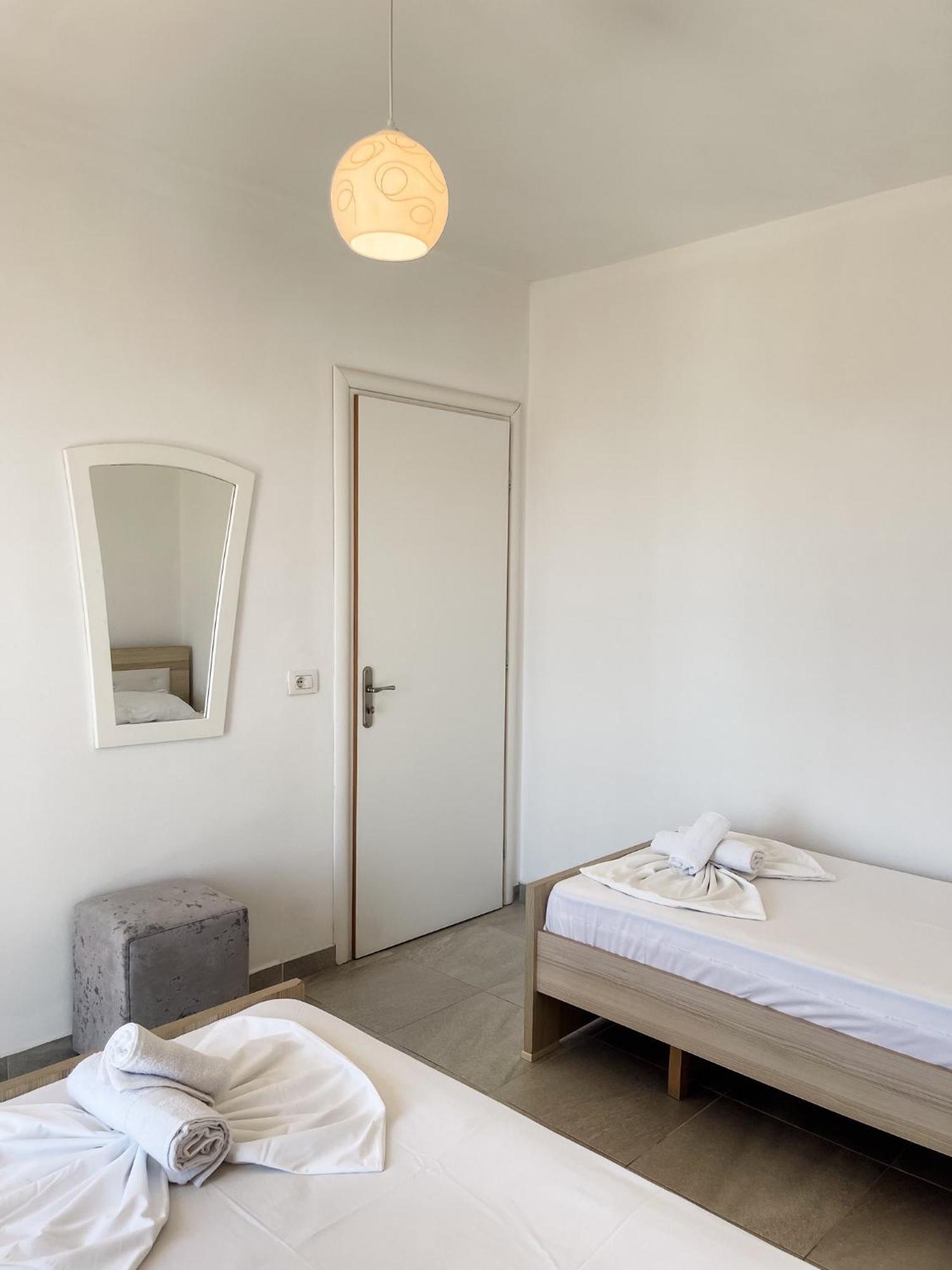L.T. Noy'S Apartment Sarandë Exteriér fotografie